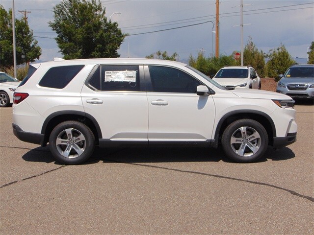 2025 Honda Pilot EX-L photo 3