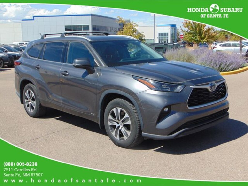 Used 2022 Toyota Highlander Hybrid XLE SUV