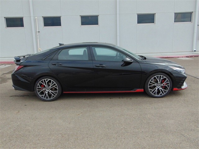 2022 Hyundai Elantra N Base photo 3