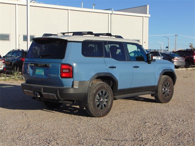 2025 Toyota Land Cruiser Base photo 4