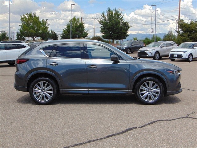 2023 Mazda CX-5 2.5 Turbo Signature photo 3