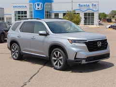 2025 Honda Pilot Touring SUV