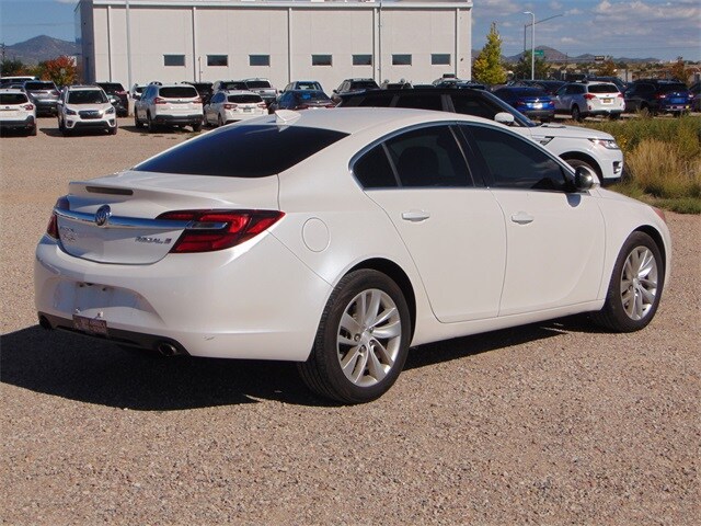 2016 Buick Regal Turbo photo 4