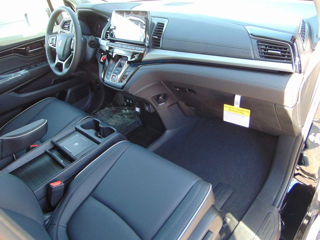 2026 Honda Odyssey Touring - Photo 25