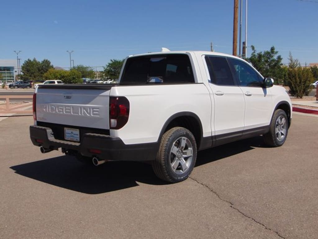 New 2026 Honda Ridgeline RTL Truck Crew Cab
