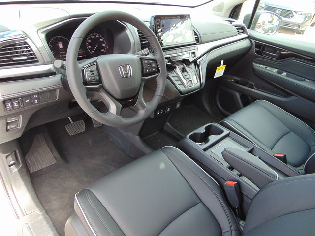 2026 Honda Odyssey Touring - Photo 11