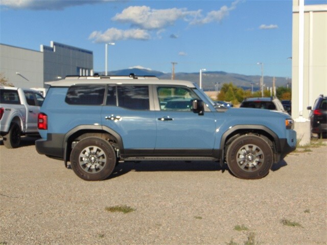 2025 Toyota Land Cruiser Base photo 3