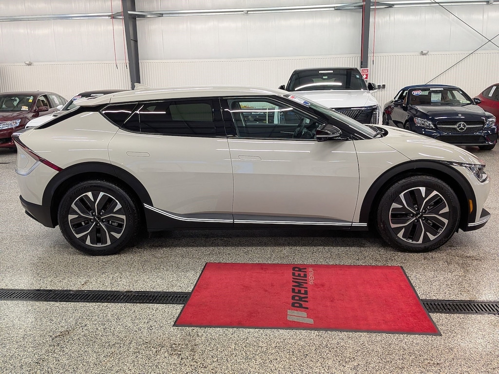 Certified 2024 Kia EV6 Light Long Range Sport Utility