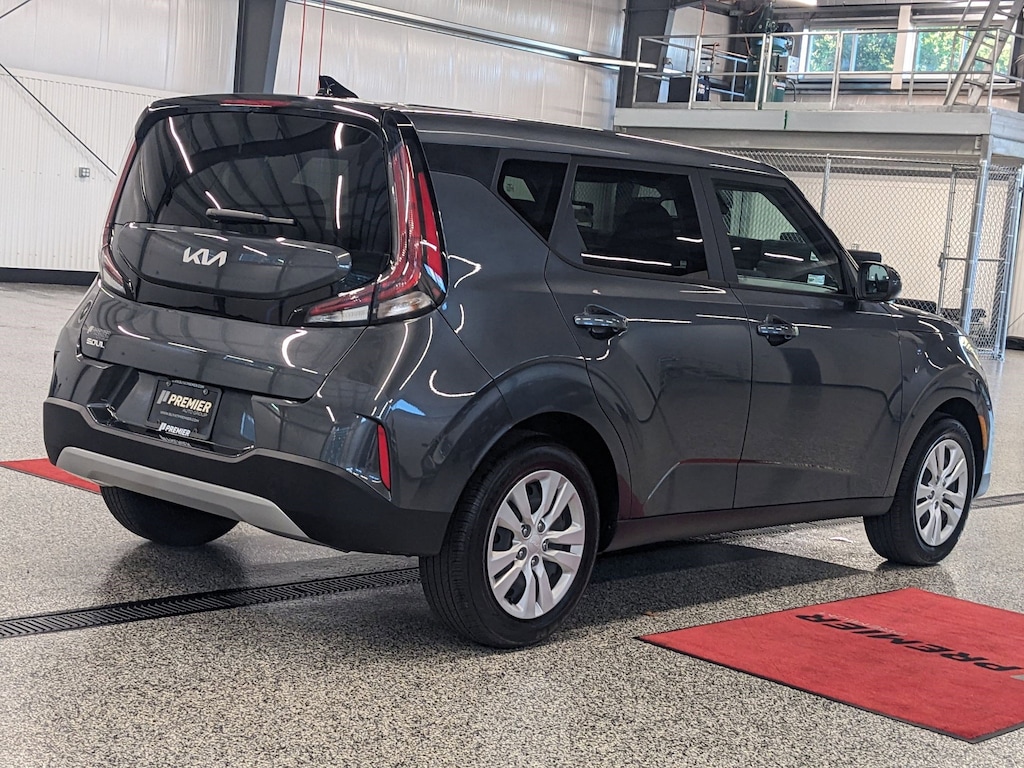 Certified 2024 Kia Soul LX Hatchback