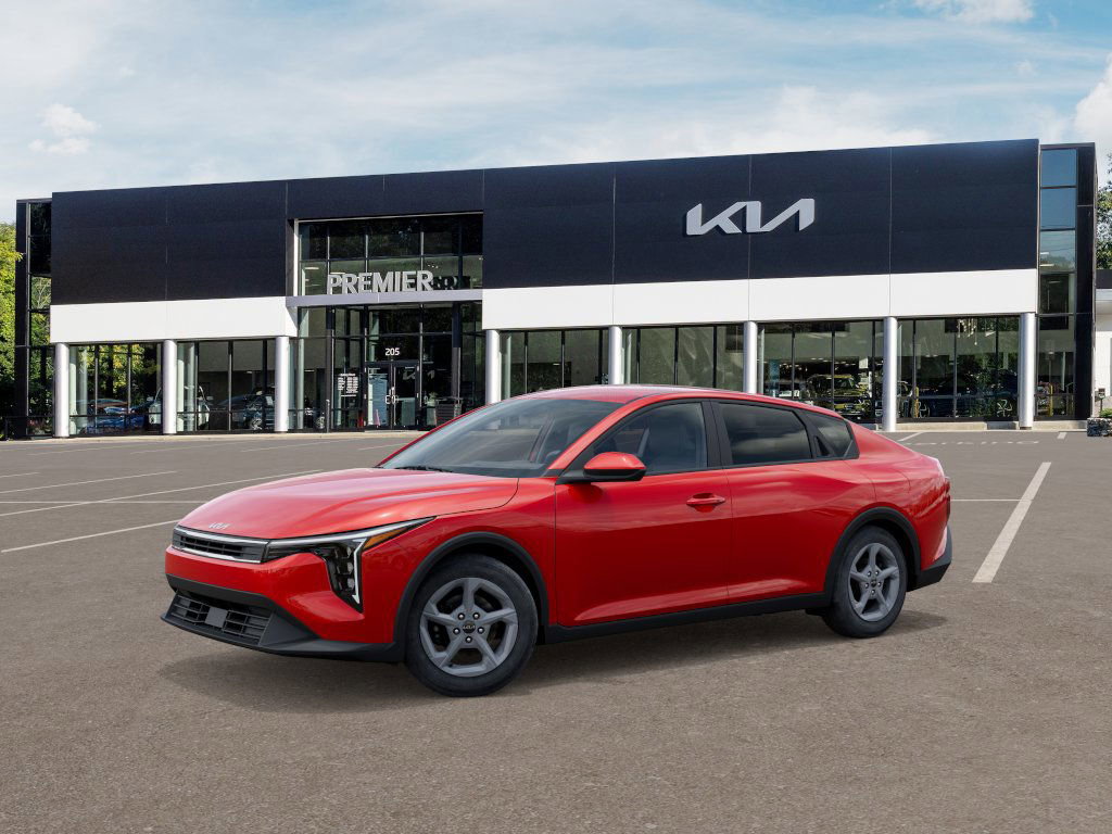 2025 Kia K4 LXS photo 3