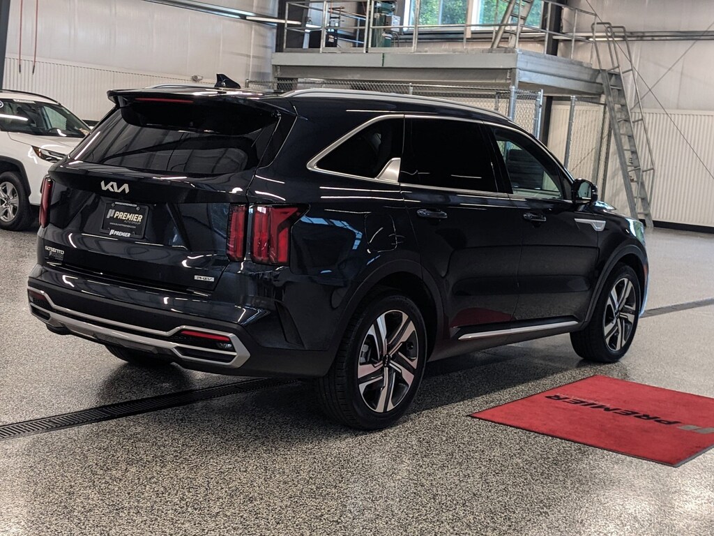 Certified 2023 Kia Sorento Plug-In Hybrid SX Prestige Sport Utility