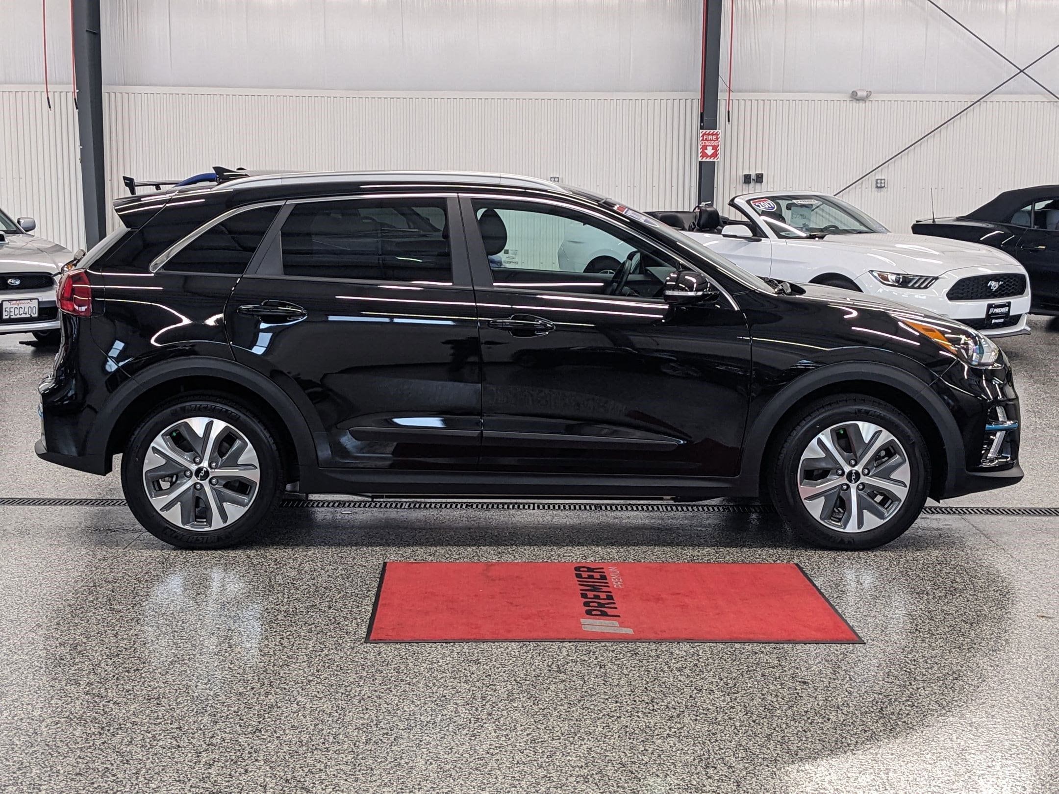 Certified 2022 Kia Niro EX with VIN KNDCC3LG0N5147363 for sale in Branford, CT
