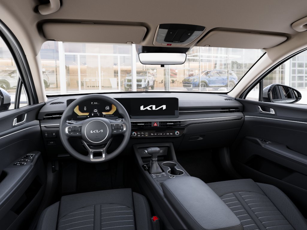 2026 Kia K5 LXS - Photo 15