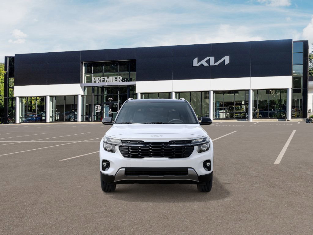 2026 Kia Seltos S photo 2