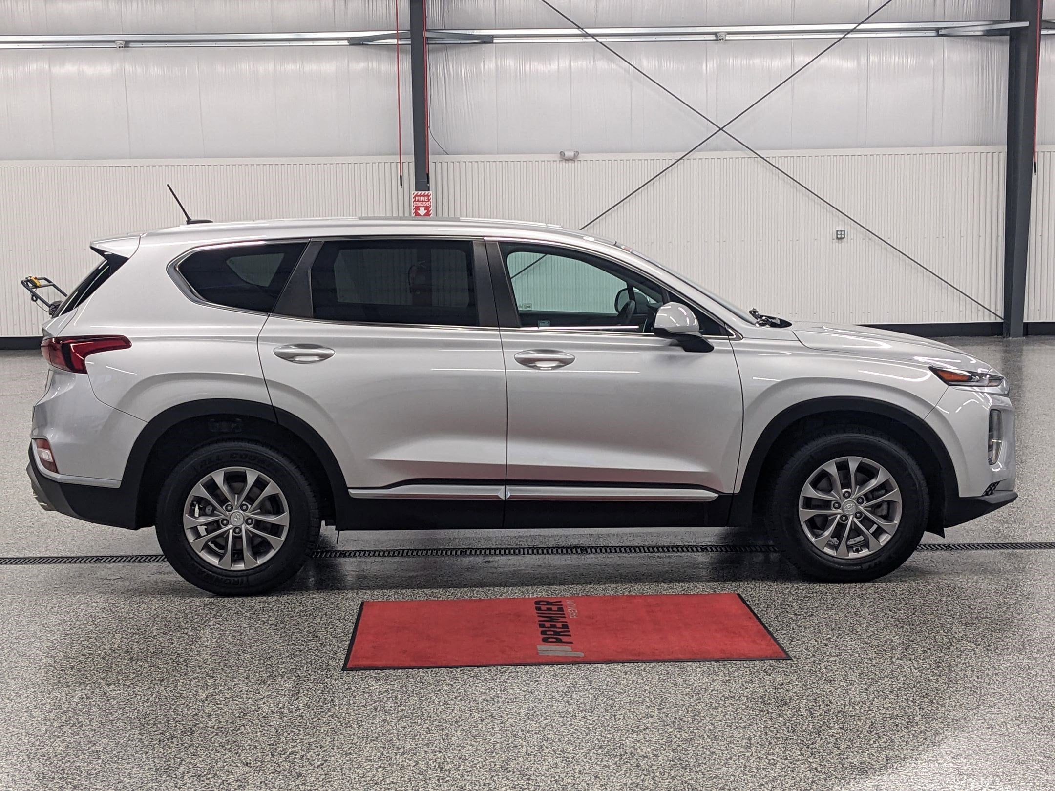 Used 2019 Hyundai Santa Fe SE with VIN 5NMS2CAD9KH098342 for sale in Branford, CT