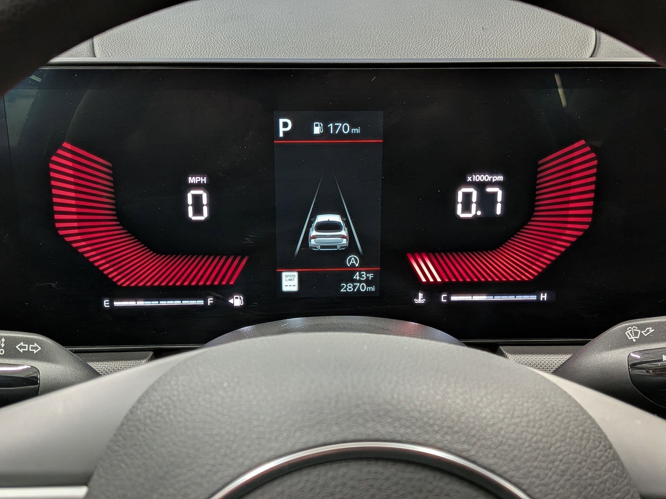 2025 Kia K5 LXS - Photo 26