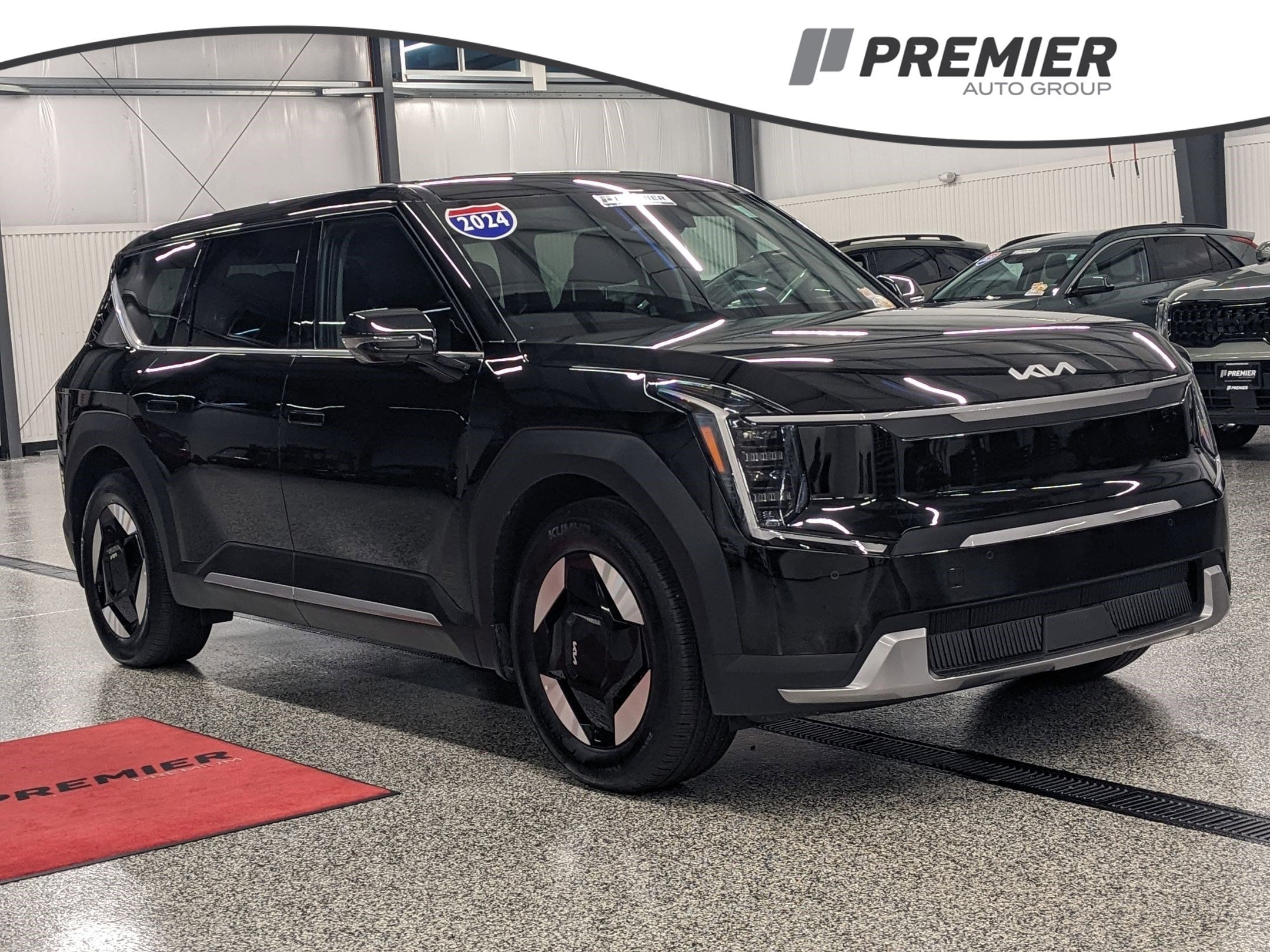 2024 Kia Ev9 Light L/R's photo