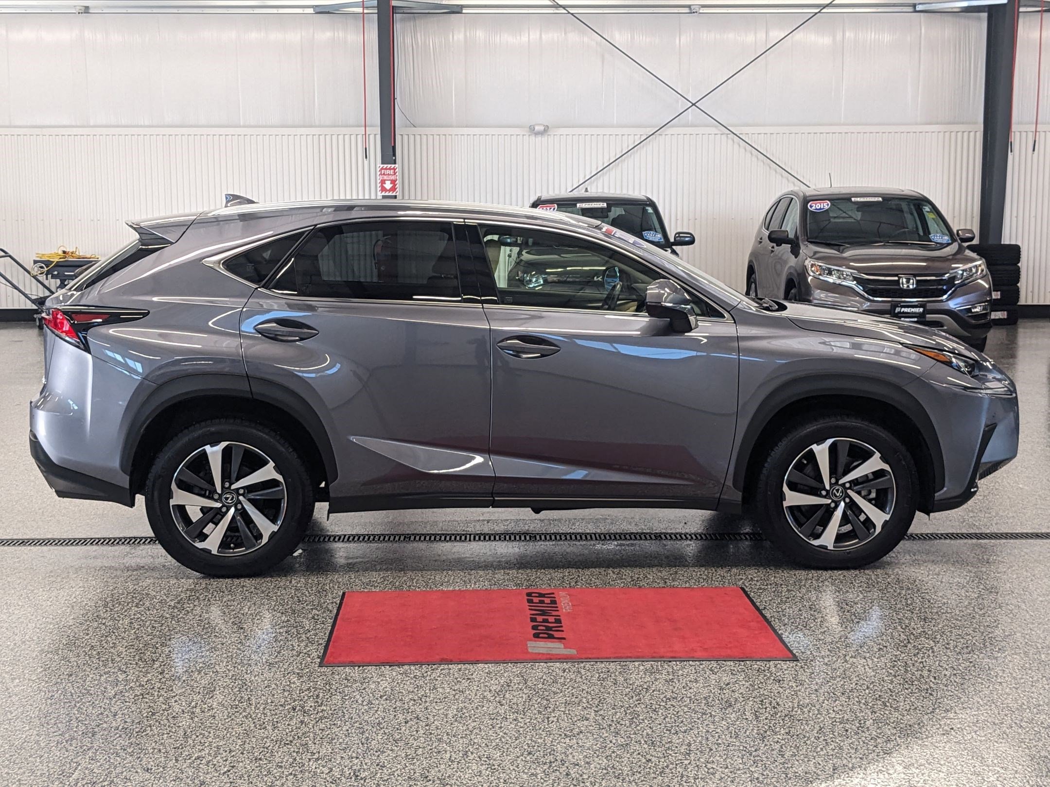 2021 Lexus NX 300 photo 2