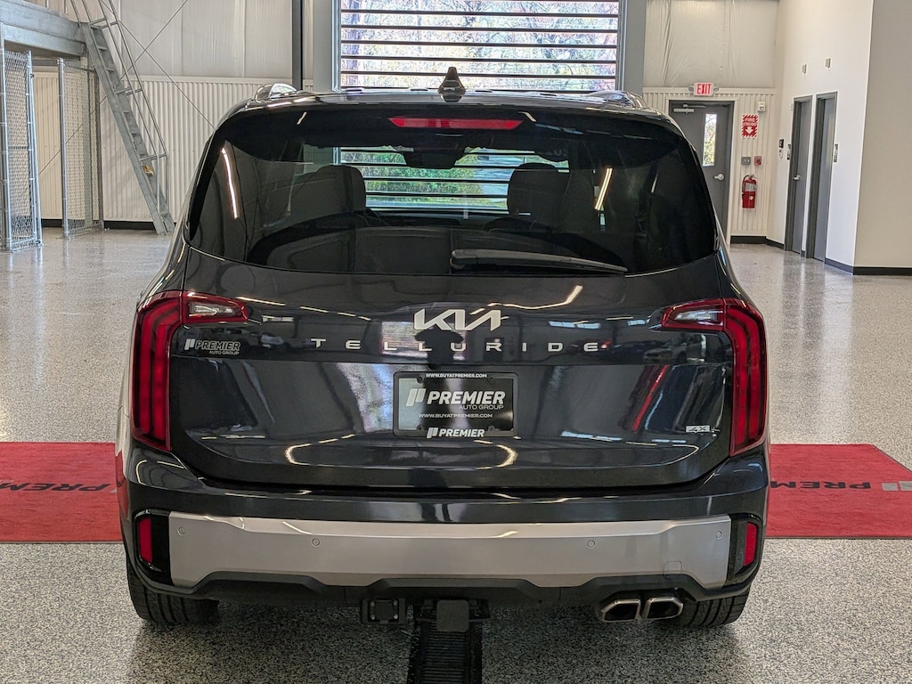 Used 2025 Kia Telluride S Sport Utility