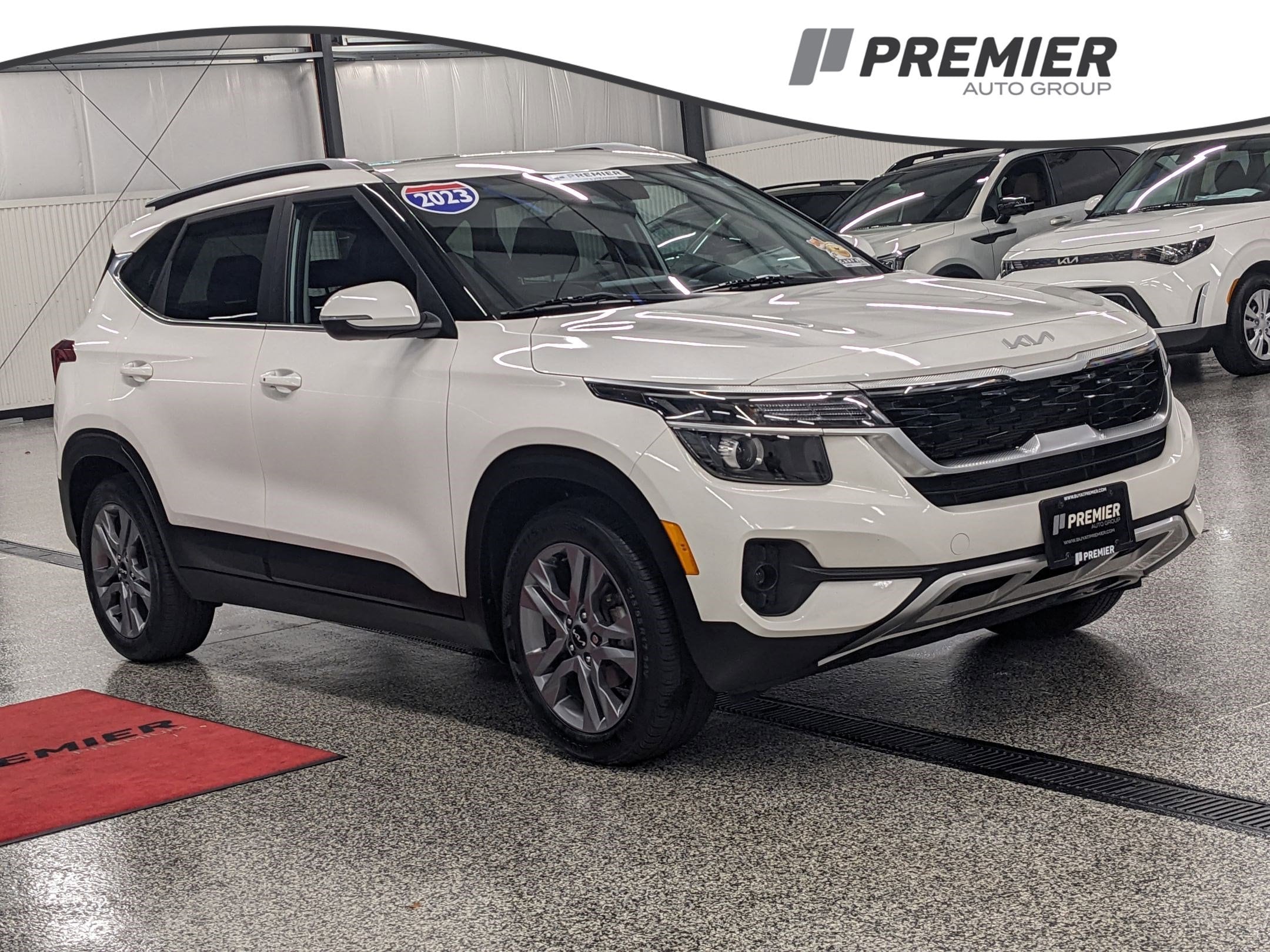 2023 Kia Seltos S's photo