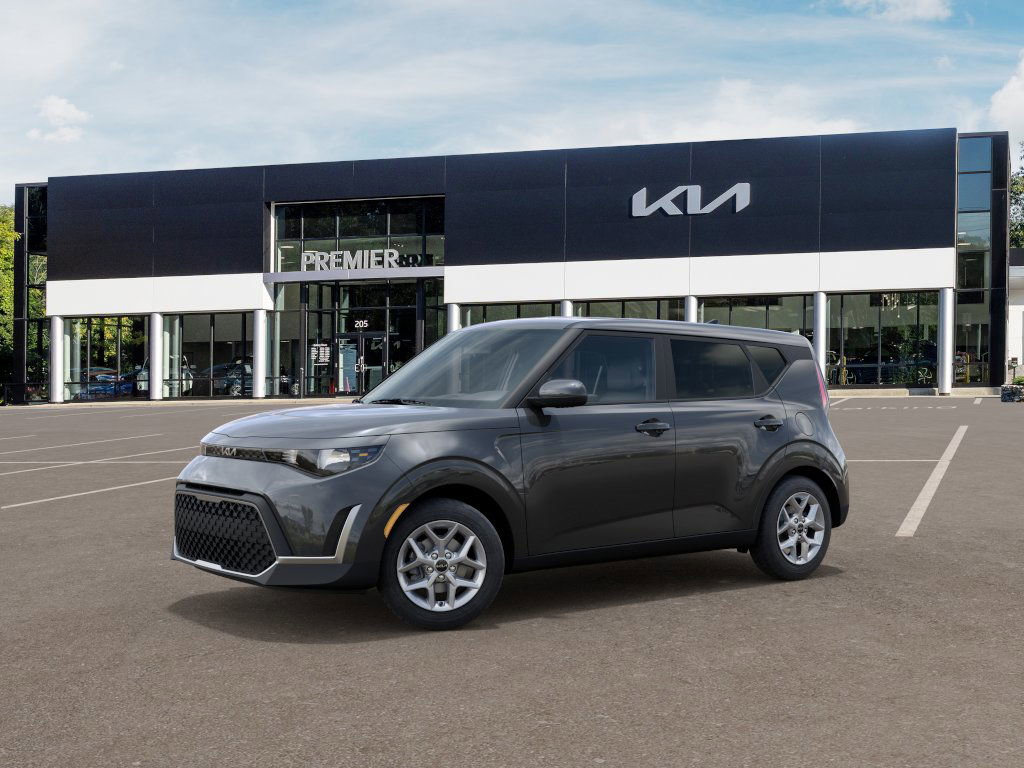 2025 Kia Soul LX photo 3