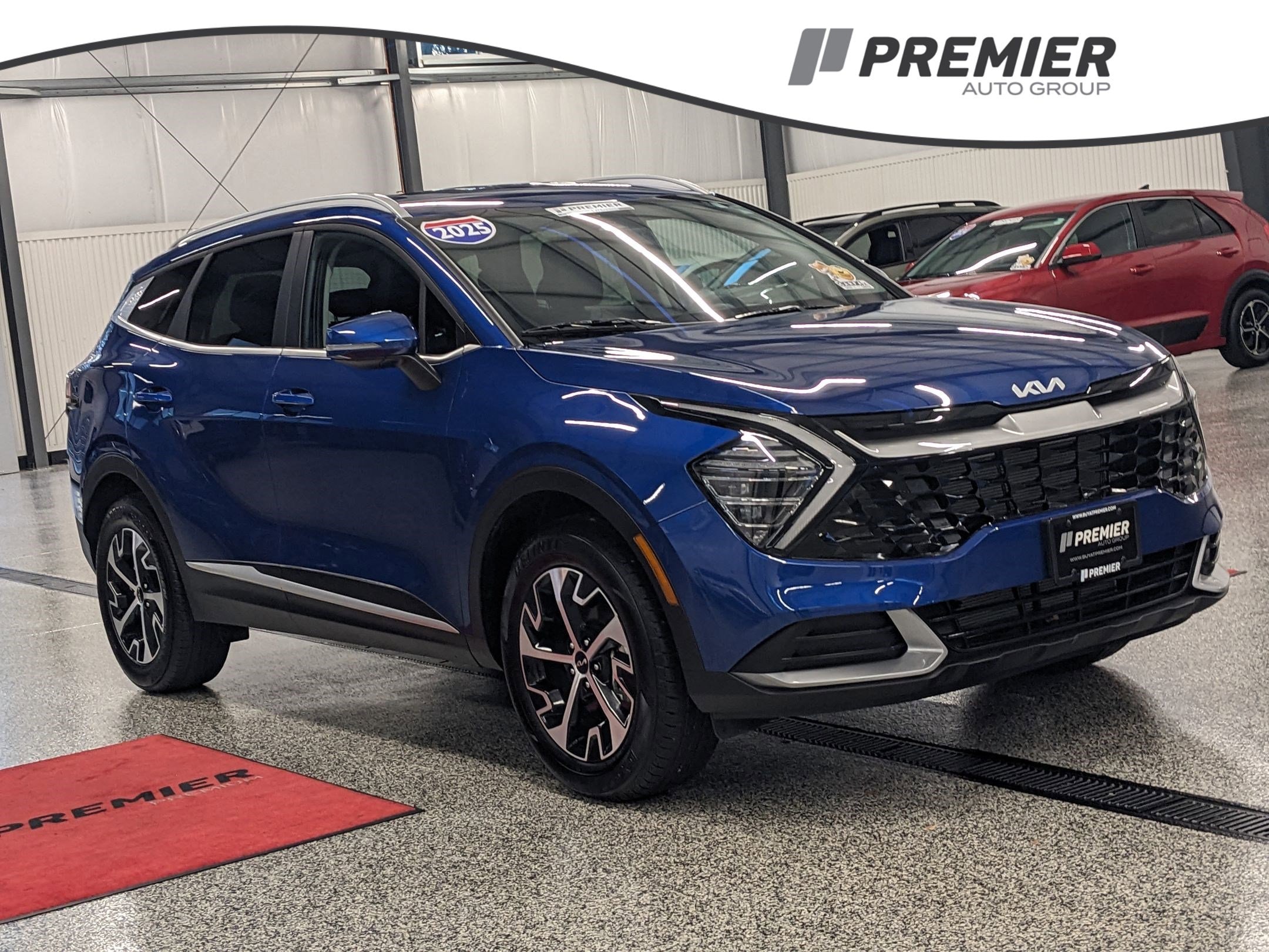 2025 Kia Sportage EX's photo