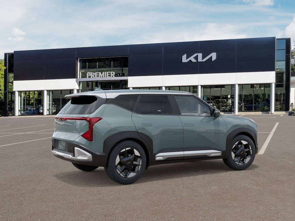 2027 Kia Seltos S - Photo 7