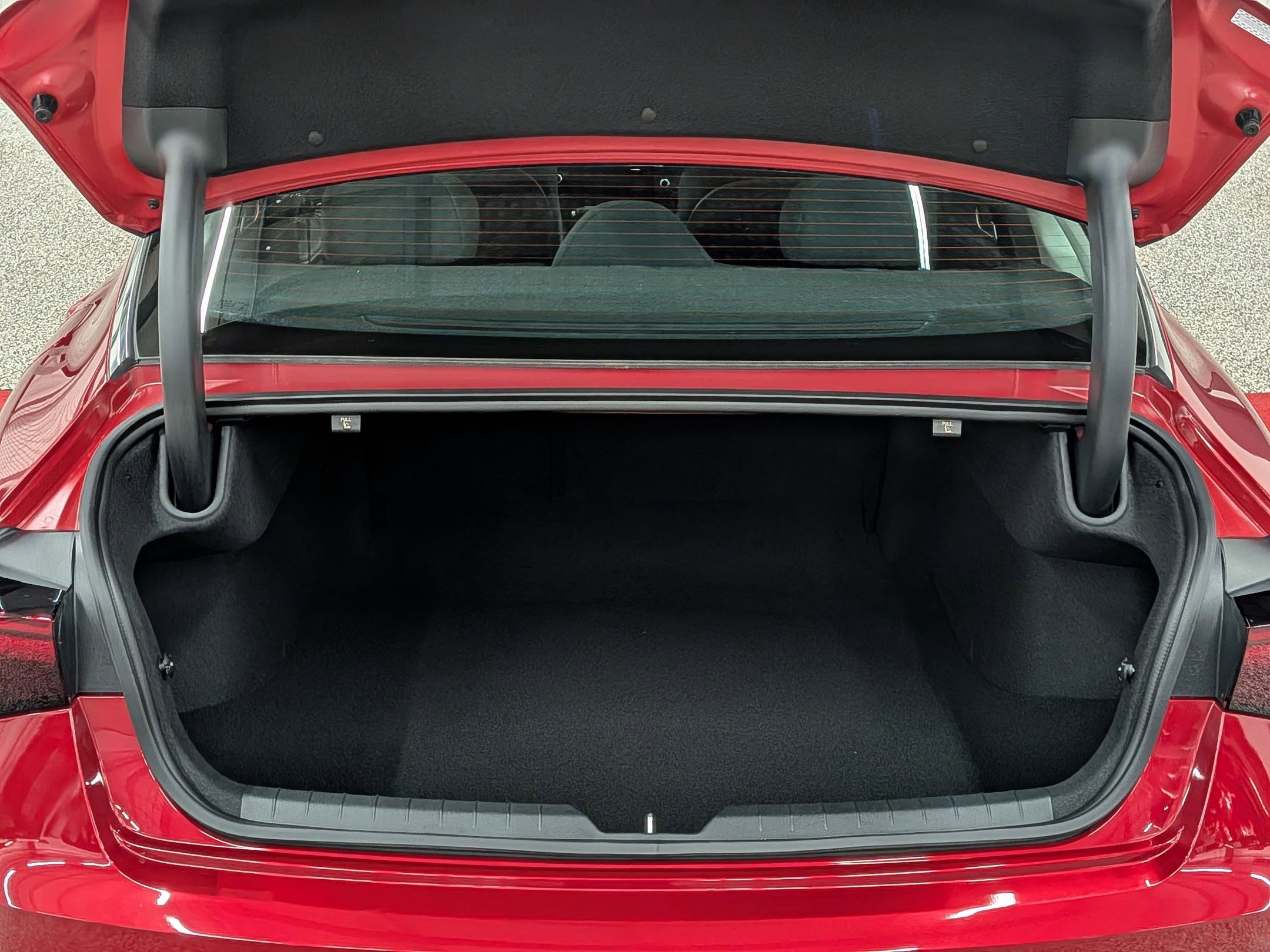 2025 Kia K5 LXS - Photo 28