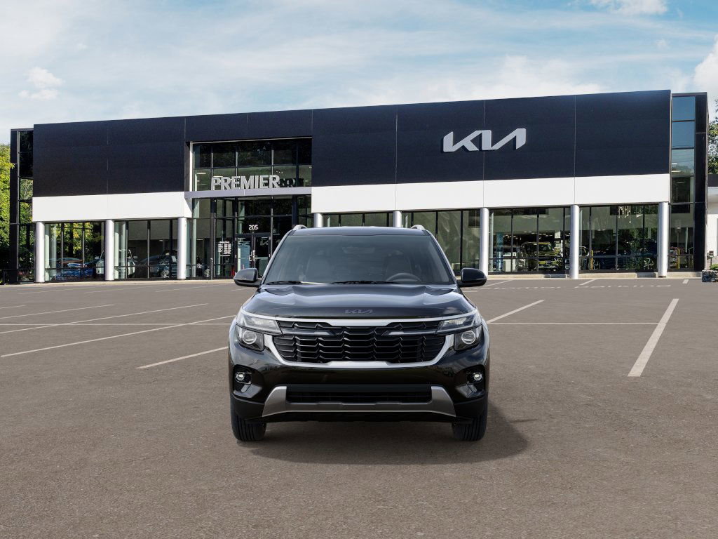 2025 Kia Seltos EX photo 2