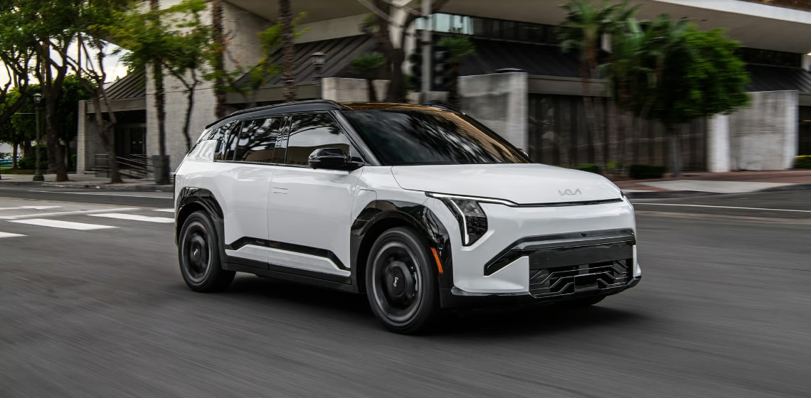 2027 Kia EV3 electric SUV lifestyle image
