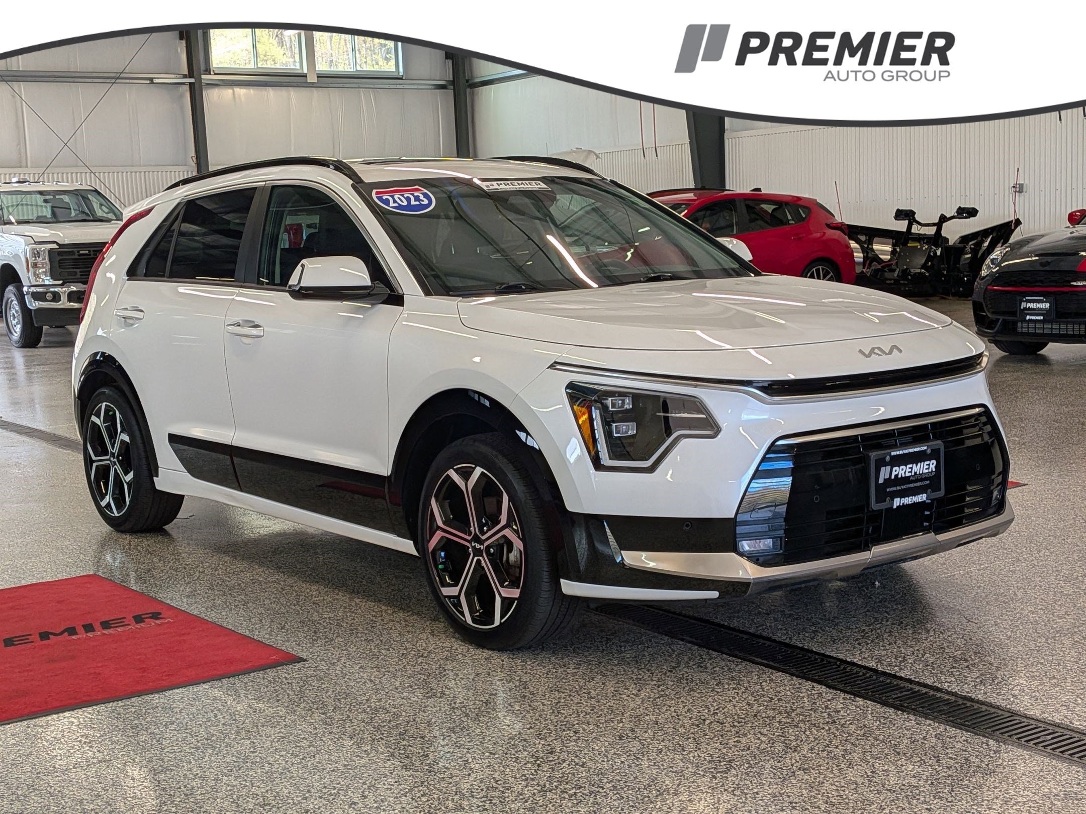 2023 Kia Niro SX Touring
