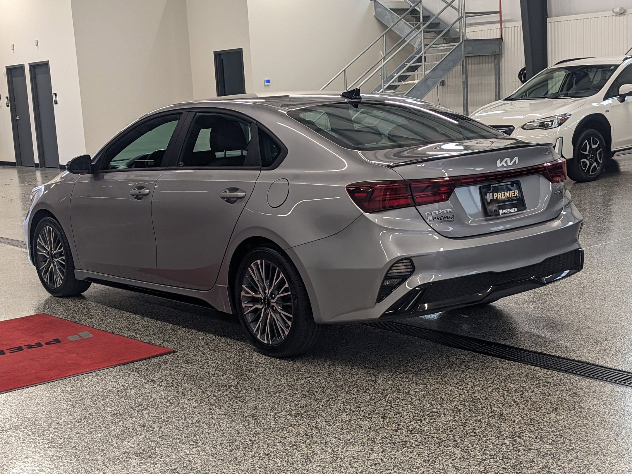 2023 Kia Forte GT-Line photo 4