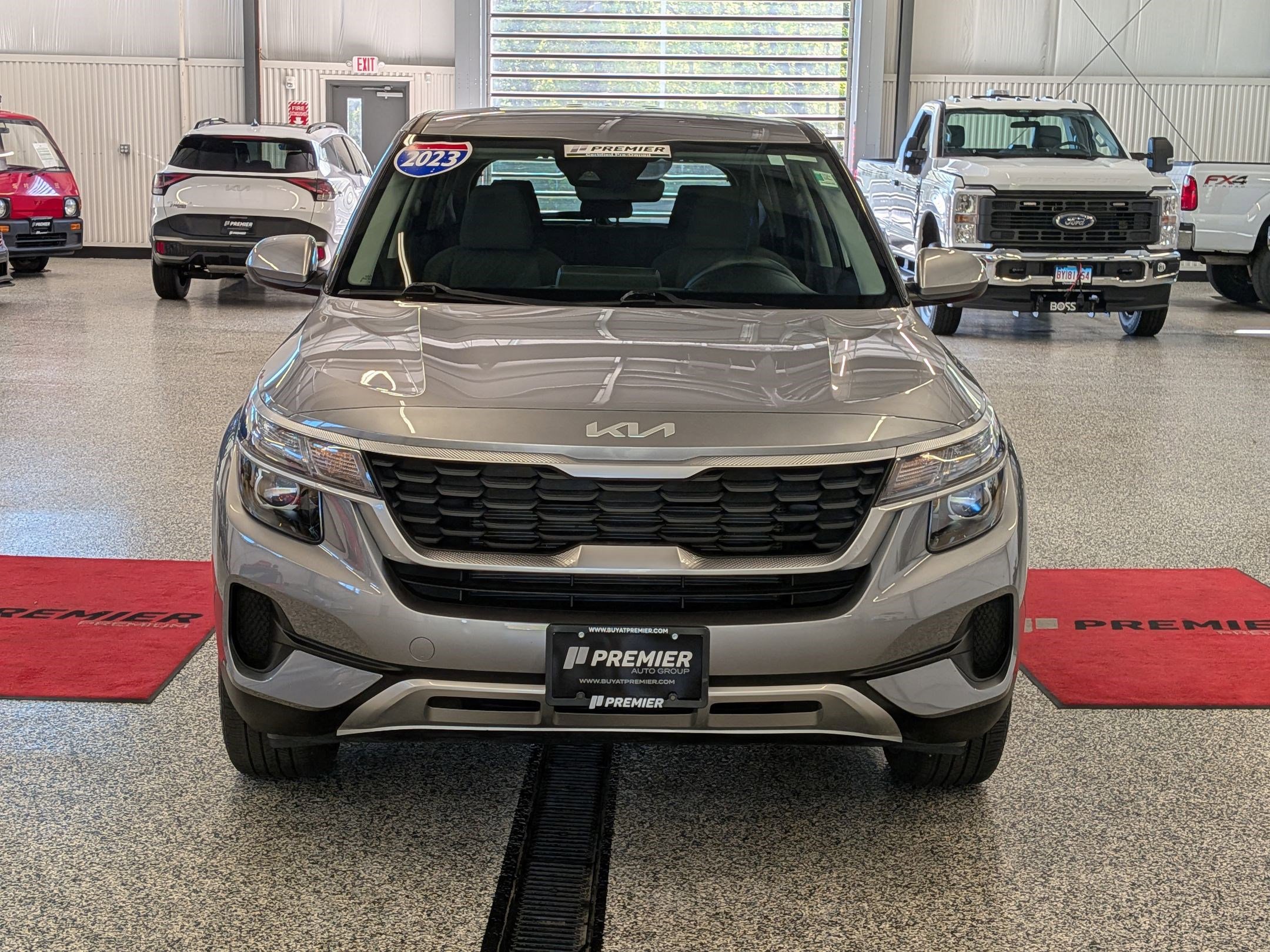 2023 Kia Seltos LX - Photo 8