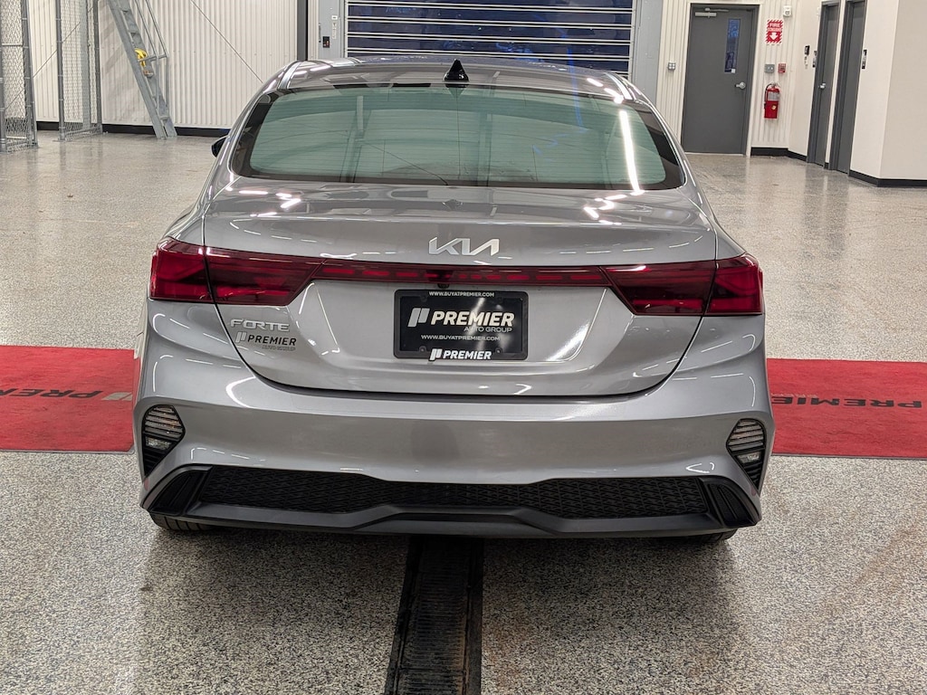 Certified 2023 Kia Forte LXS 4dr Car