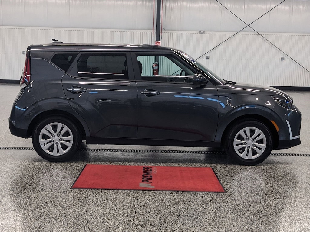 Certified 2024 Kia Soul LX Hatchback