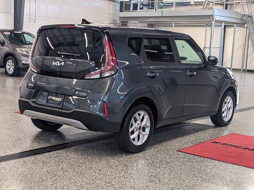 Certified 2024 Kia Soul LX Hatchback