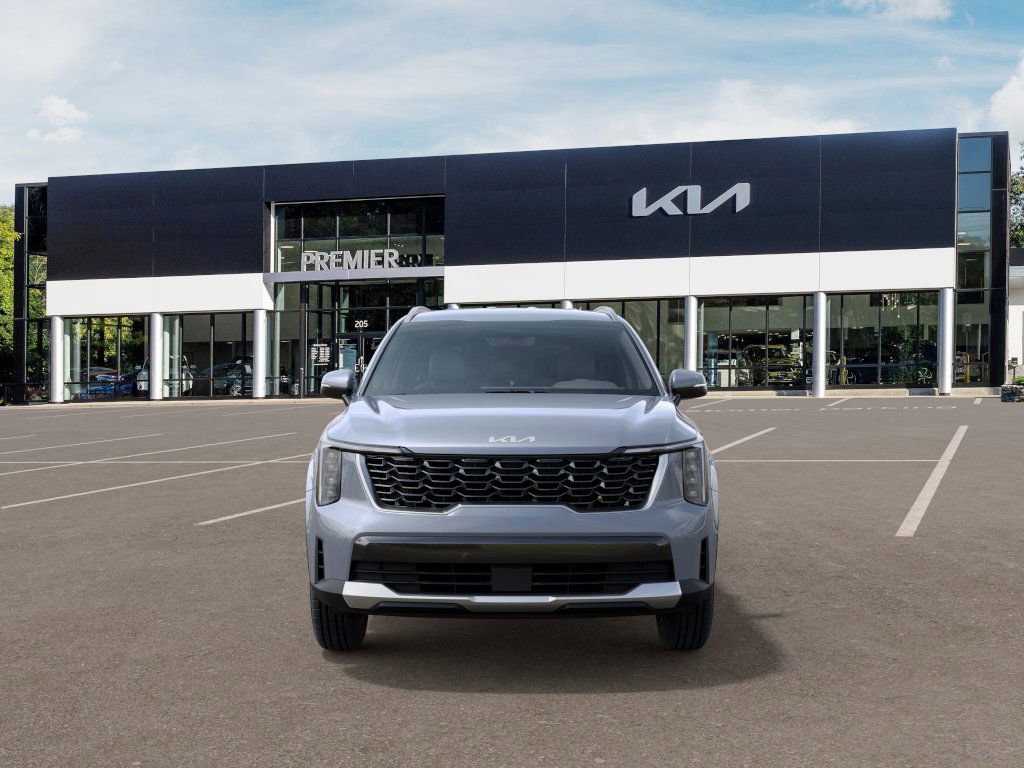 2025 Kia Sorento S photo 2