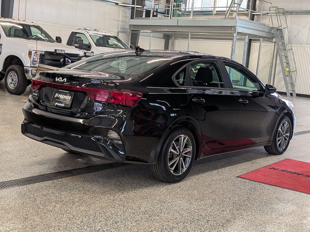 Certified 2023 Kia Forte LXS 4dr Car