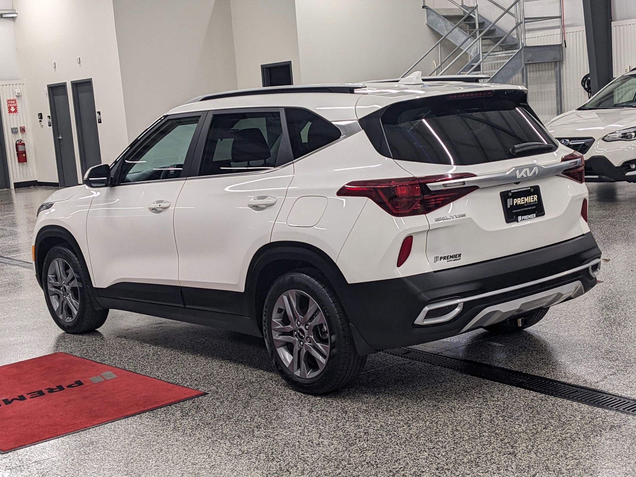 2023 Kia Seltos S photo 4