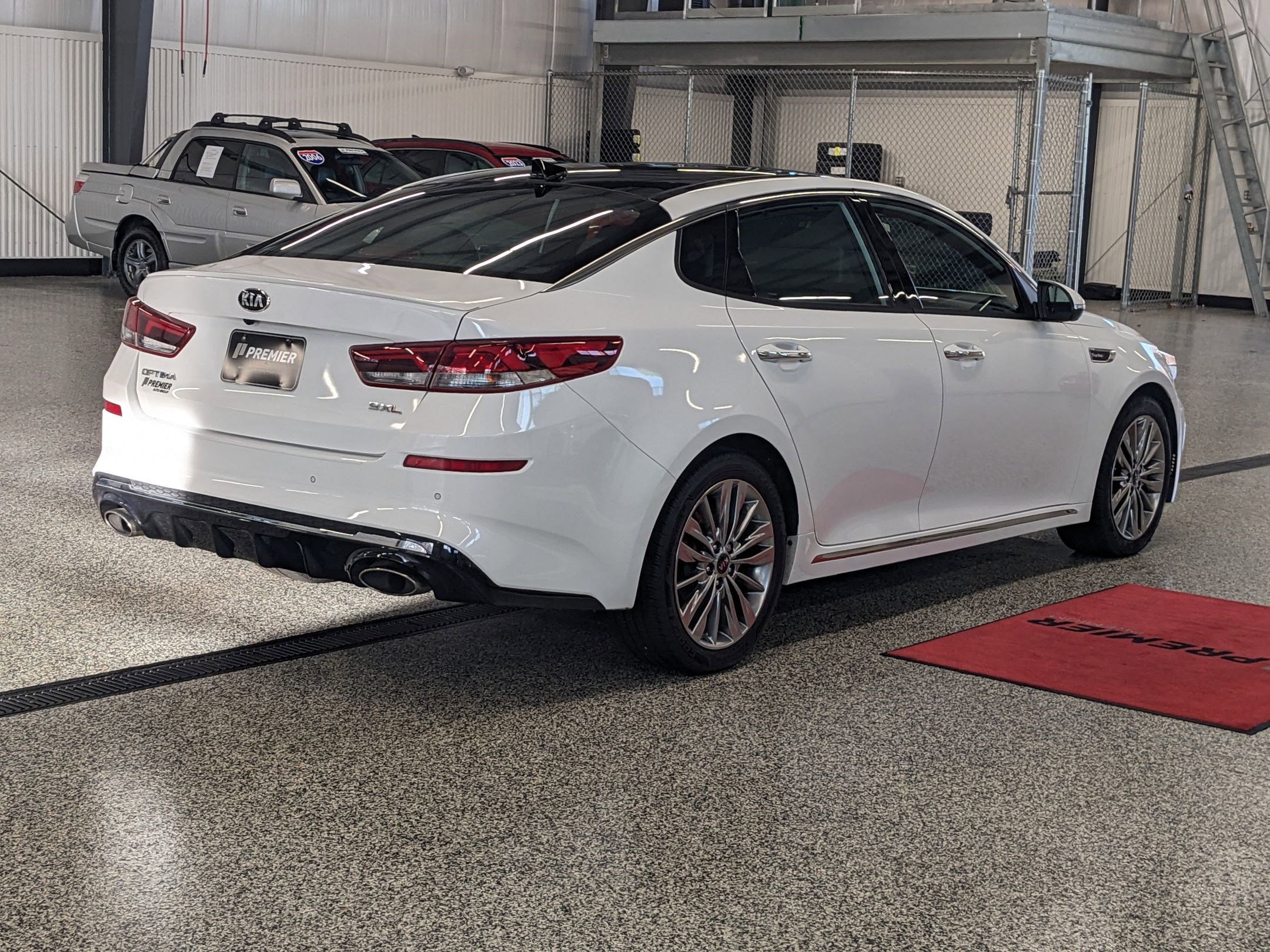 2019 Kia Optima SX photo 3
