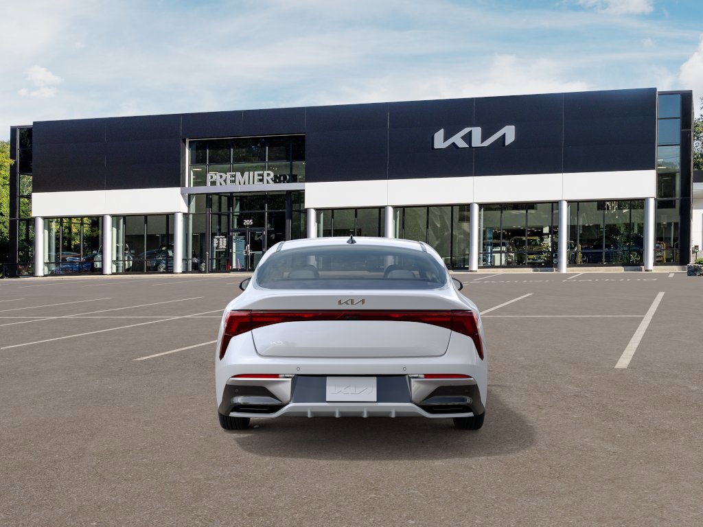2026 Kia K5 LXS - Photo 6