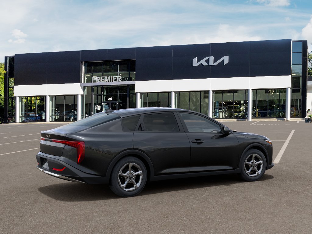 2026 Kia K4 LXS - Photo 7