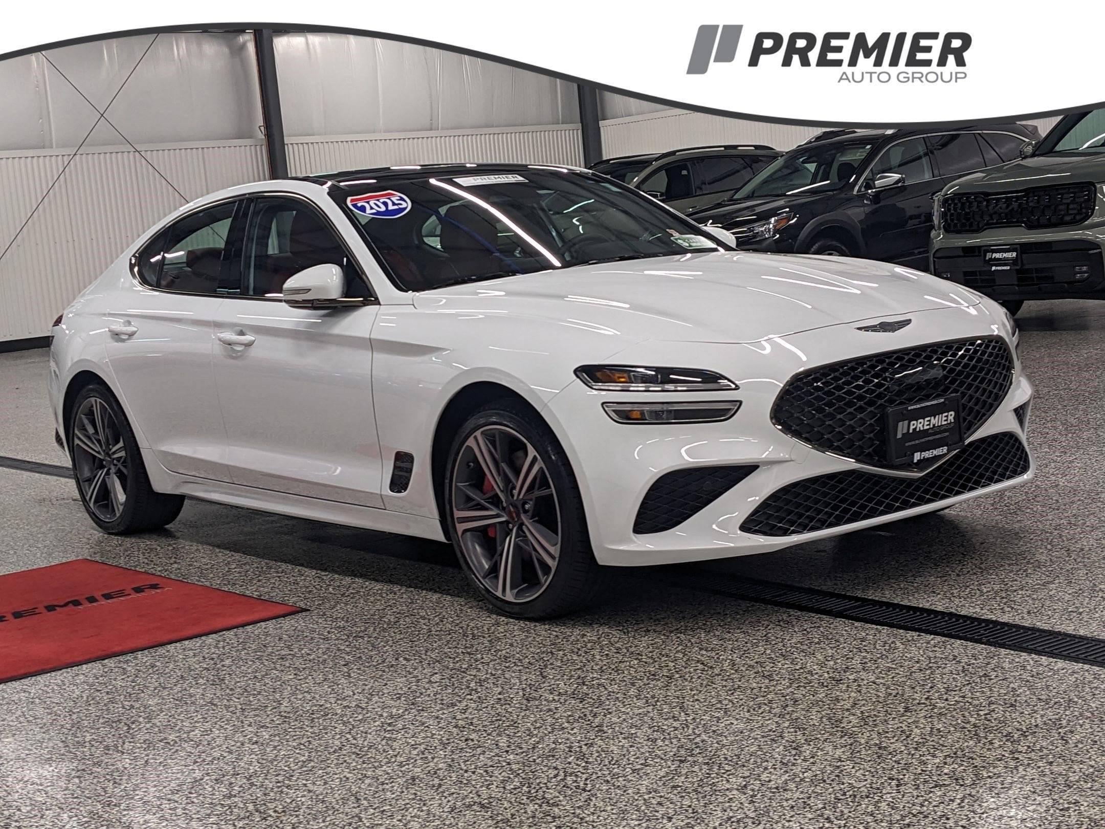 2025 GENESIS G70 Standard's photo