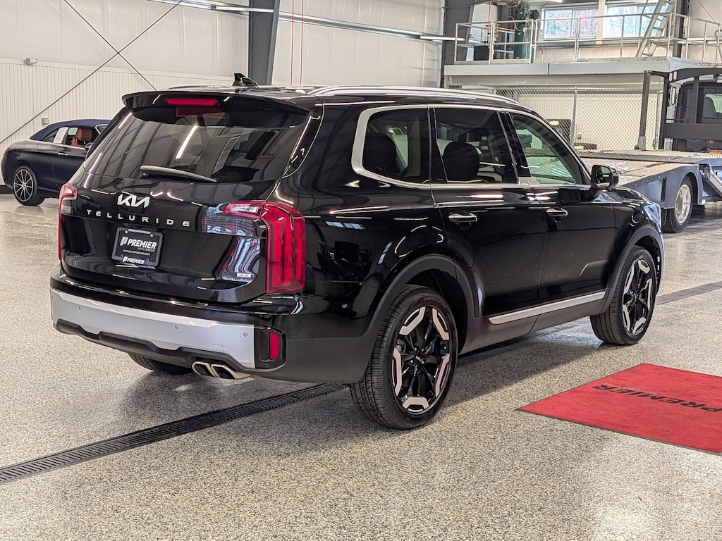Certified 2024 Kia Telluride S Sport Utility