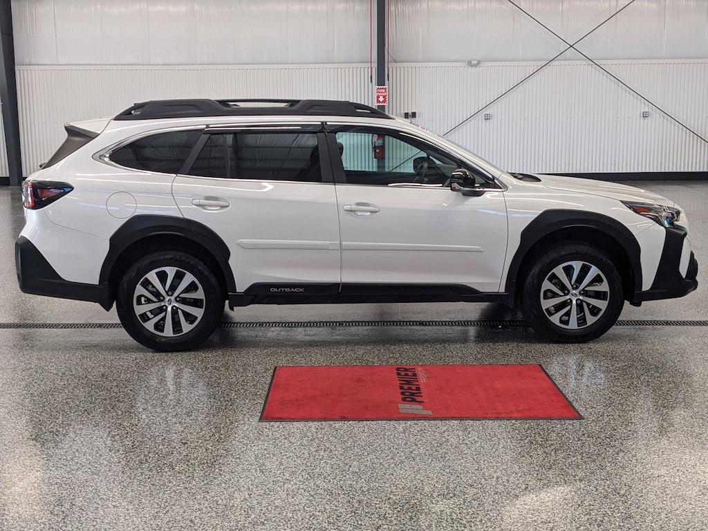 Used 2024 Subaru Outback Premium Sport Utility