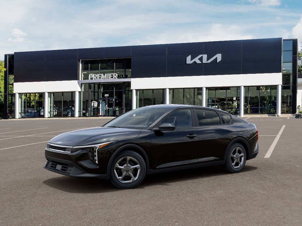 New 2026 Kia K4 LXS Sedan