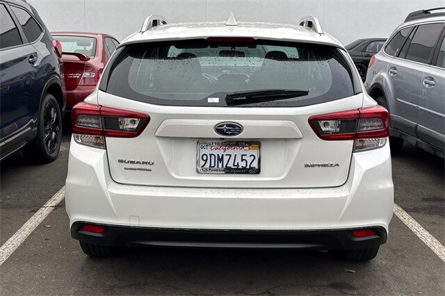 2023 Subaru Impreza Premium photo 4