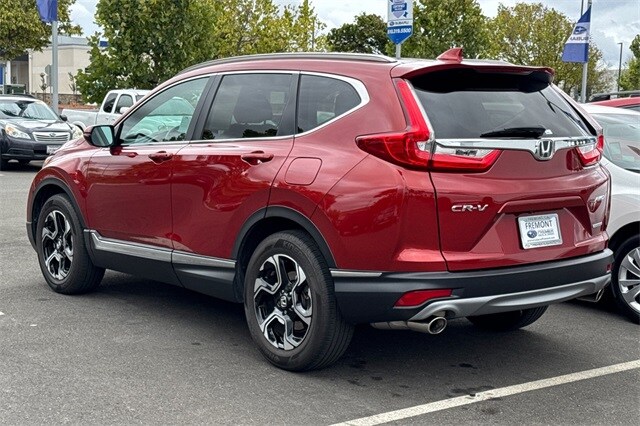 2019 Honda CR-V Touring photo 2