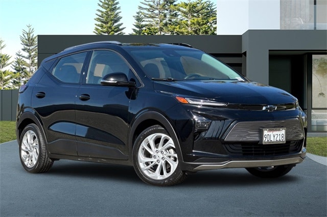 Used 2022 Chevrolet Bolt EUV LT with VIN 1G1FY6S02N4110429 for sale in Fremont, CA