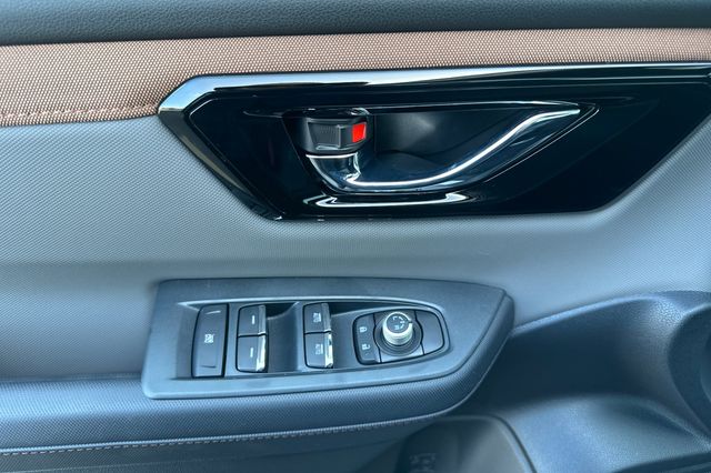 2025 Subaru Forester Sport - Photo 8